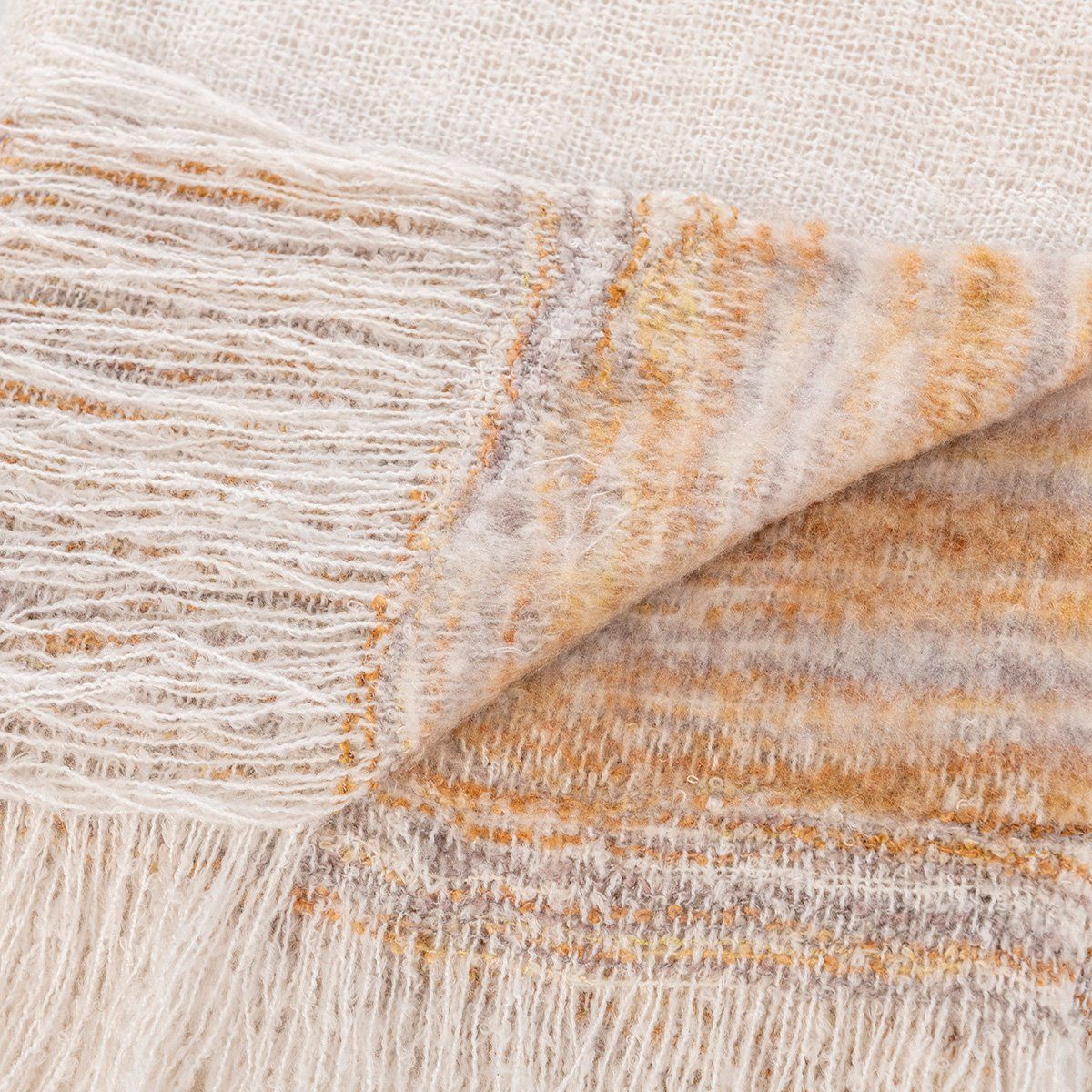Throws - TC Albedo Throw - Ivory/Rust