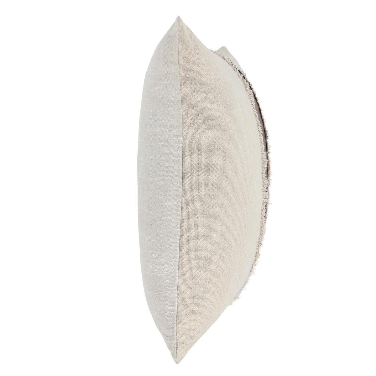Villa Classics - Steam Pillow 26' x 26'