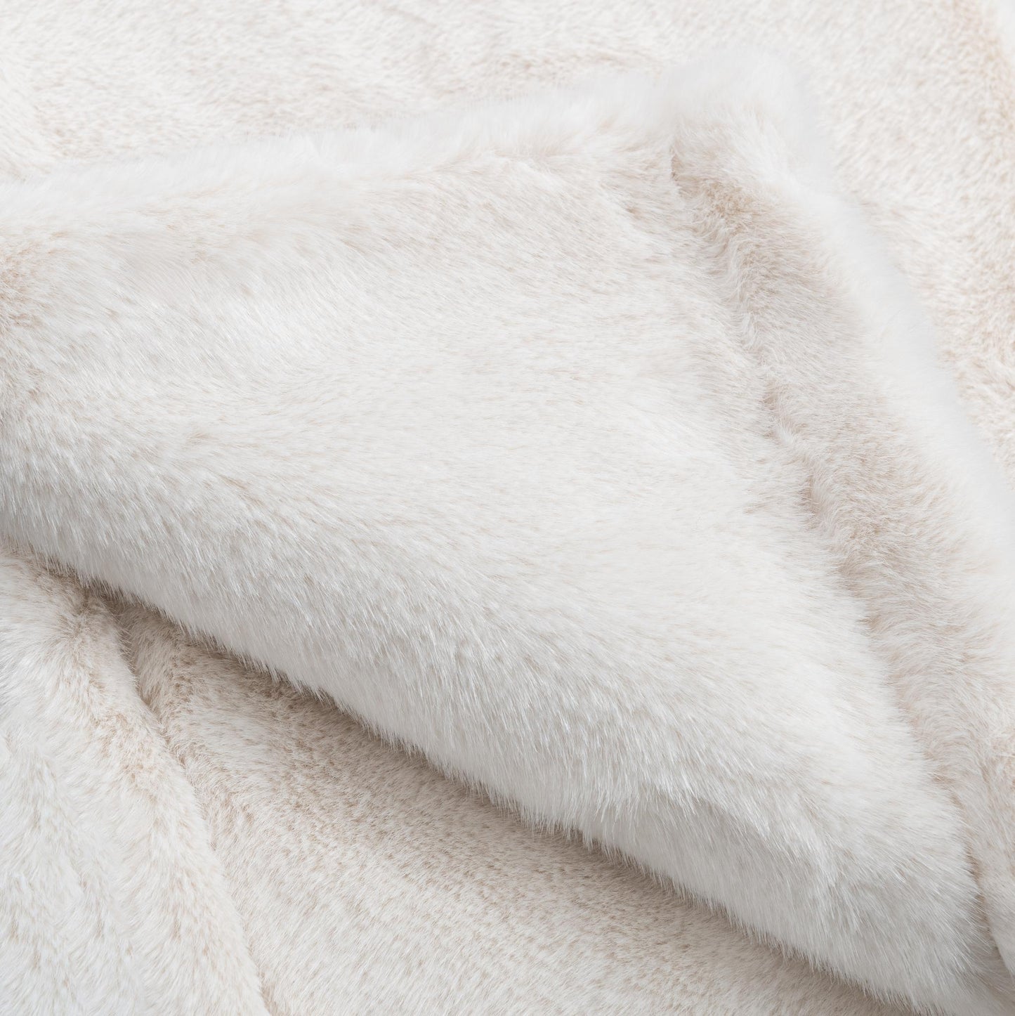 Throws - 50 x 70 TC Taiga Faux Fur Throw - Ivory